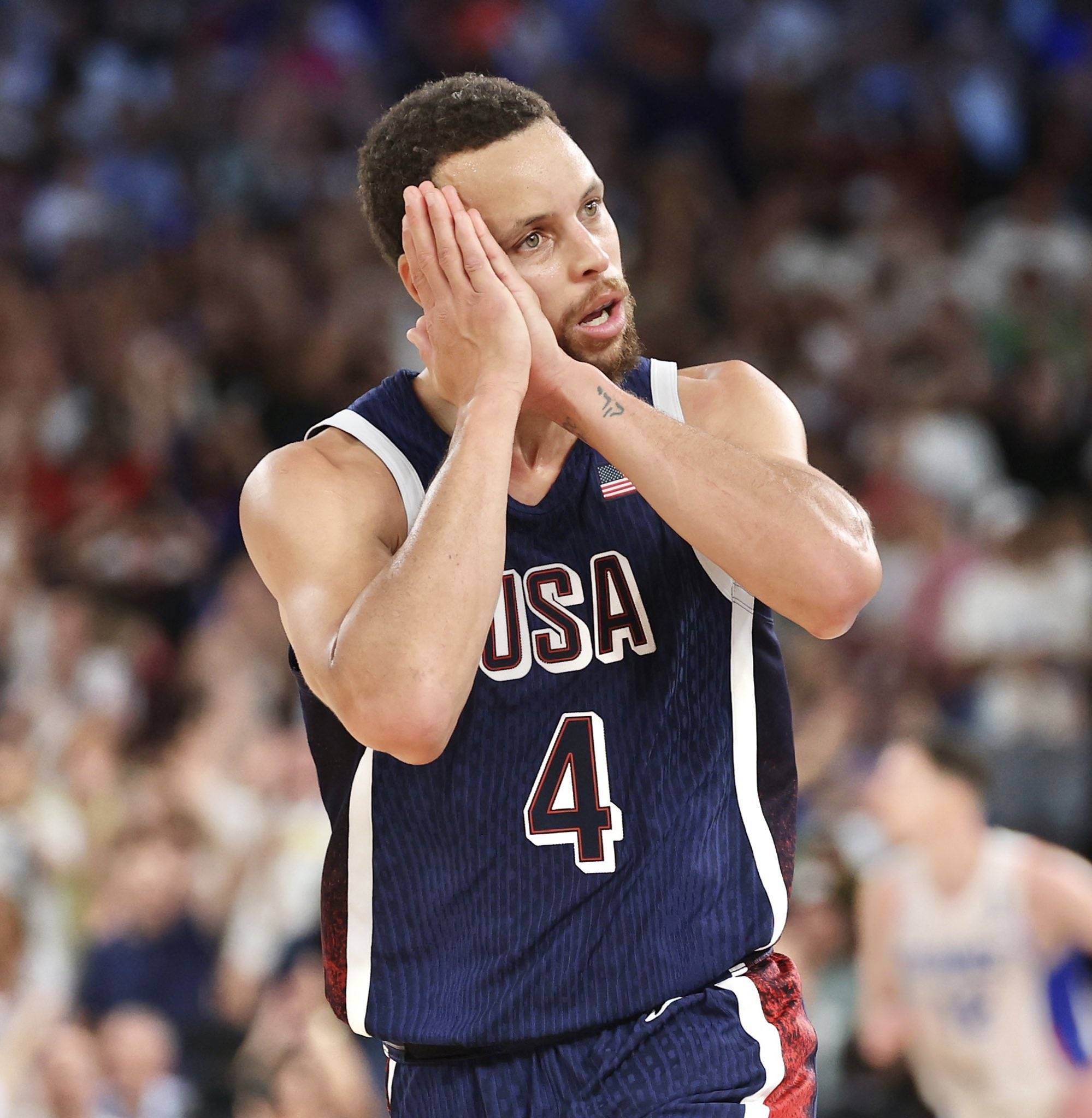 尽管希腊在 尽管希腊在