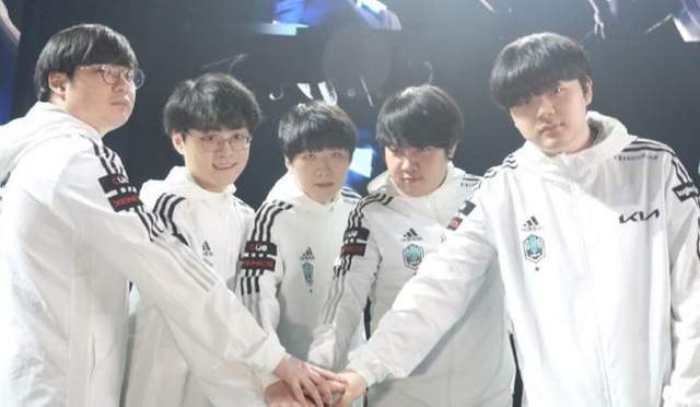 还有待时日 还有待时日