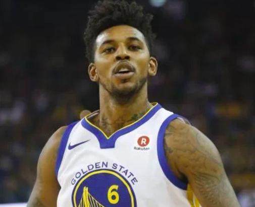 更是对球队 更是对球队